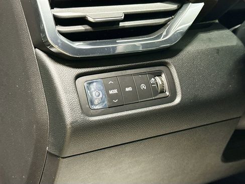 New 2026 GMC Acadia Denali image 10