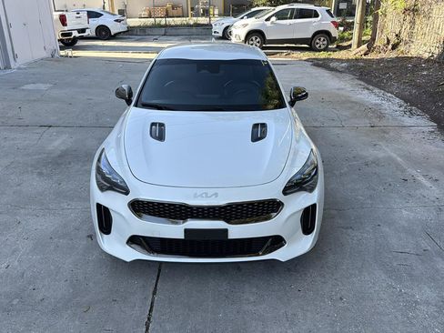 Used 2022 Kia Stinger GT-Line RWD image 2