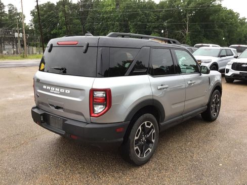 Certified 2022 Ford Bronco Sport Outer Banks w/ Tech Package AWD/4WD image 7