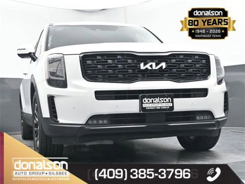 Used 2022 Kia Telluride SX w/ SX Prestige Package image 17