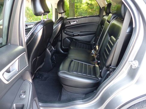 Used 2021 Ford Edge SEL w/ Convenience Package AWD/4WD image 36