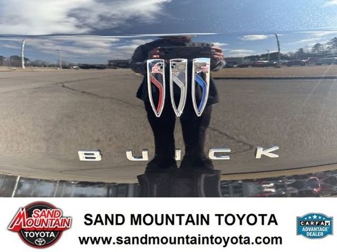 Used 2024 Buick Encore GX Avenir w/ Avenir Convenience Package image 11