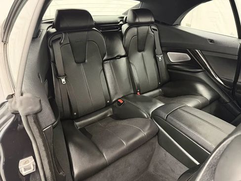 Used 2017 BMW M6 Convertible RWD image 40
