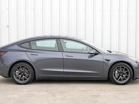 Used 2023 Tesla Model 3 Standard Range image 54