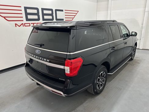 Used 2023 Ford Expedition Max XLT image 8