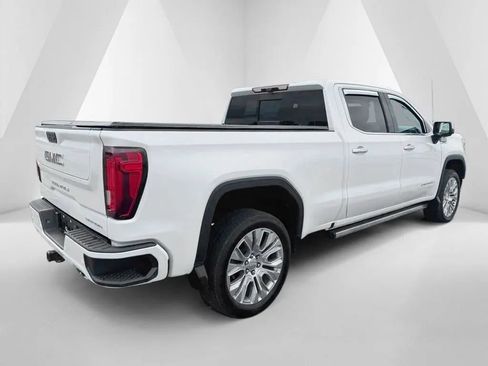 Used 2022 GMC Sierra 1500 Denali w/ Denali Reserve Package AWD/4WD image 7