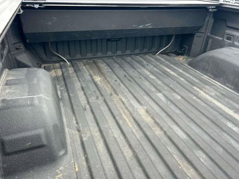 Used 2022 Chevrolet Silverado 1500 LTZ w/ LTZ Premium Package image 13