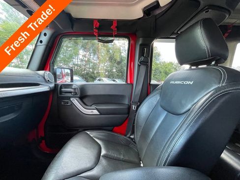 Used 2017 Jeep Wrangler Unlimited Rubicon AWD/4WD image 24
