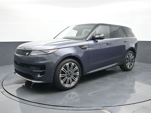Used 2025 Land Rover Range Rover Sport Dynamic SE AWD/4WD image 1