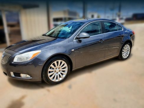 Used 2011 Buick Regal CXL FWD image 6