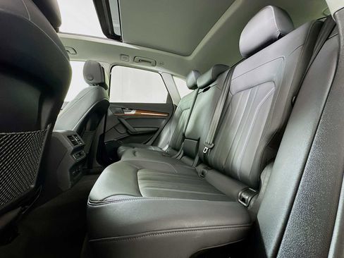 Certified 2023 Audi Q5 2.0T Premium w/ Convenience Package image 22