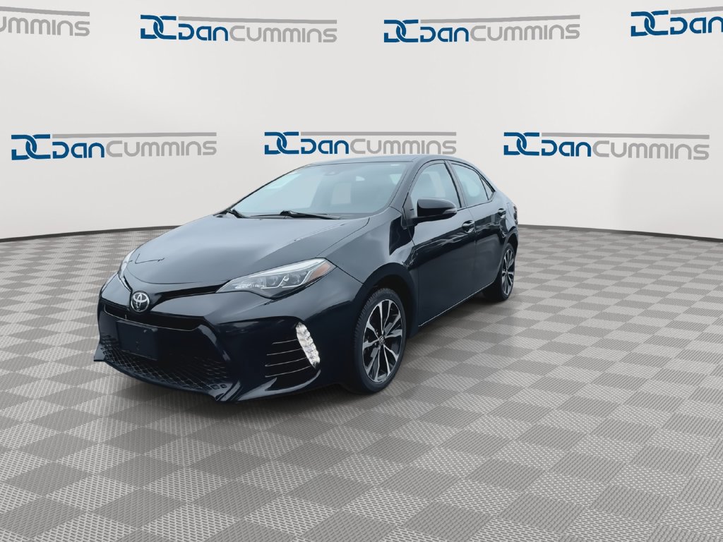 Used 2017 Toyota Corolla SE w/ Carpet Mat Package (TMS) FWD image 4