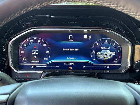 Certified 2023 Chevrolet Silverado 1500 High Country w/ Technology Package AWD/4WD image 14
