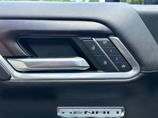 Used 2024 GMC Sierra 1500 Denali w/ Denali Reserve Package AWD/4WD image 25
