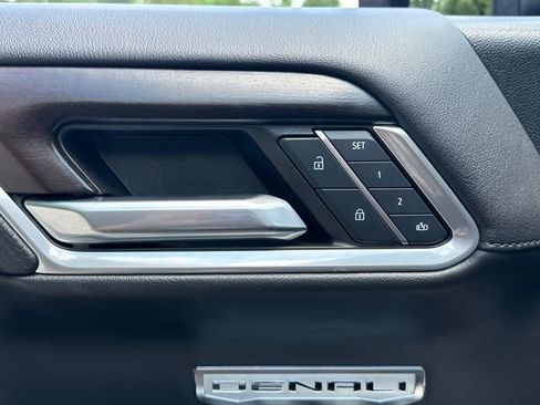 Used 2024 GMC Sierra 1500 Denali w/ Denali Reserve Package AWD/4WD image 25