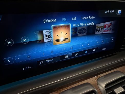 Certified 2023 Mercedes-Benz Maybach GLS 600 4MATIC image 21