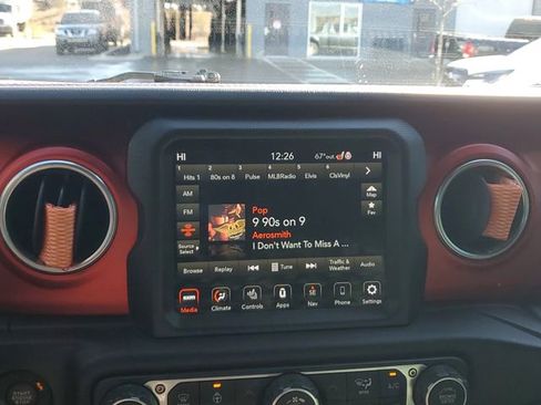 Certified 2020 Jeep Gladiator Rubicon image 29