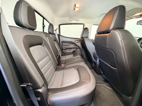 Used 2022 GMC Canyon AT4 AWD/4WD image 8