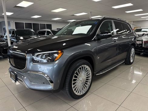 Used 2020 Mercedes-Benz GLS 450 4MATIC image 8