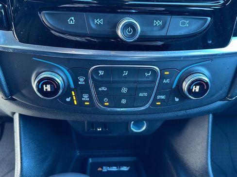 Used 2023 Chevrolet Traverse LT w/ LPO, Floor Liner Package image 13