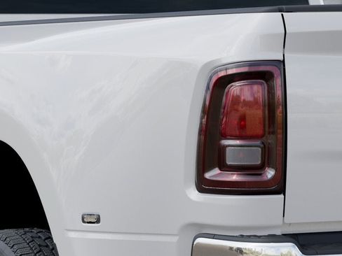 New 2026 RAM 3500 Tradesman w/ Chrome Appearance Group A AWD/4WD image 29