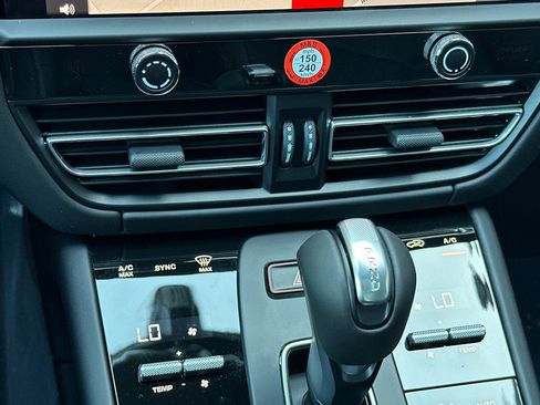 New 2026 Porsche Macan GTS image 25