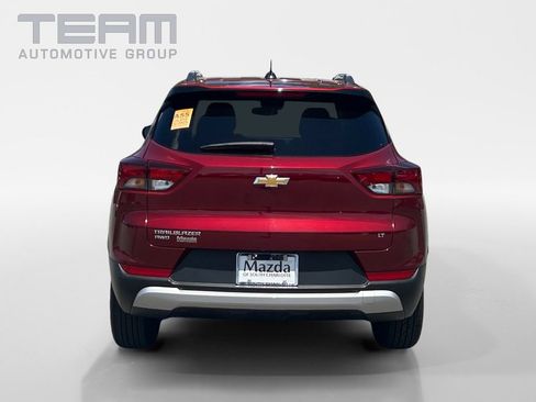 Used 2025 Chevrolet TrailBlazer LT AWD/4WD image 6