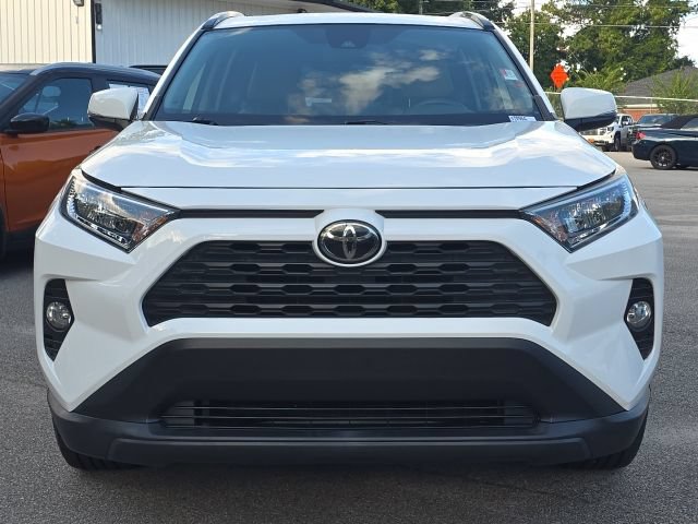 Used 2019 Toyota RAV4 XLE Premium FWD image 9