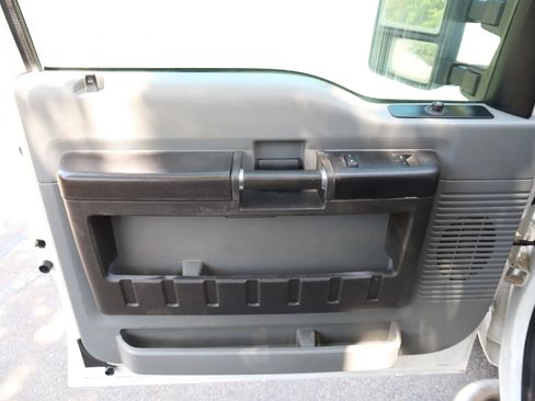 Used 2012 Ford F350 XL w/ PWR Equipment Group RWD image 22