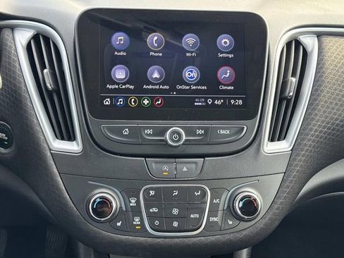 Used 2023 Chevrolet Malibu LT image 19