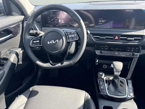 New 2026 Kia Seltos SX image 13