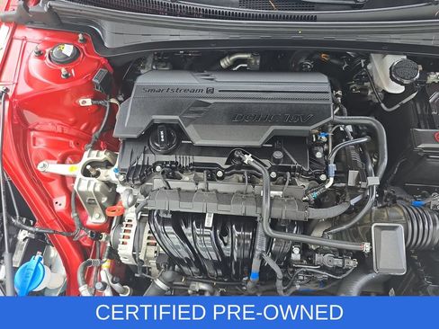 Used 2022 Hyundai Elantra Limited FWD image 31