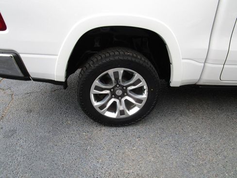Used 2019 RAM 1500 Limited AWD/4WD image 29