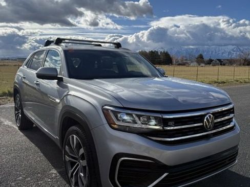 Used 2023 Volkswagen Atlas Cross Sport SEL Premium R-Line image 4