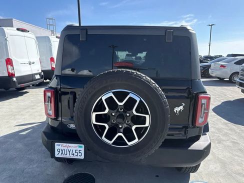 Used 2026 Ford Bronco Outer Banks AWD/4WD image 4