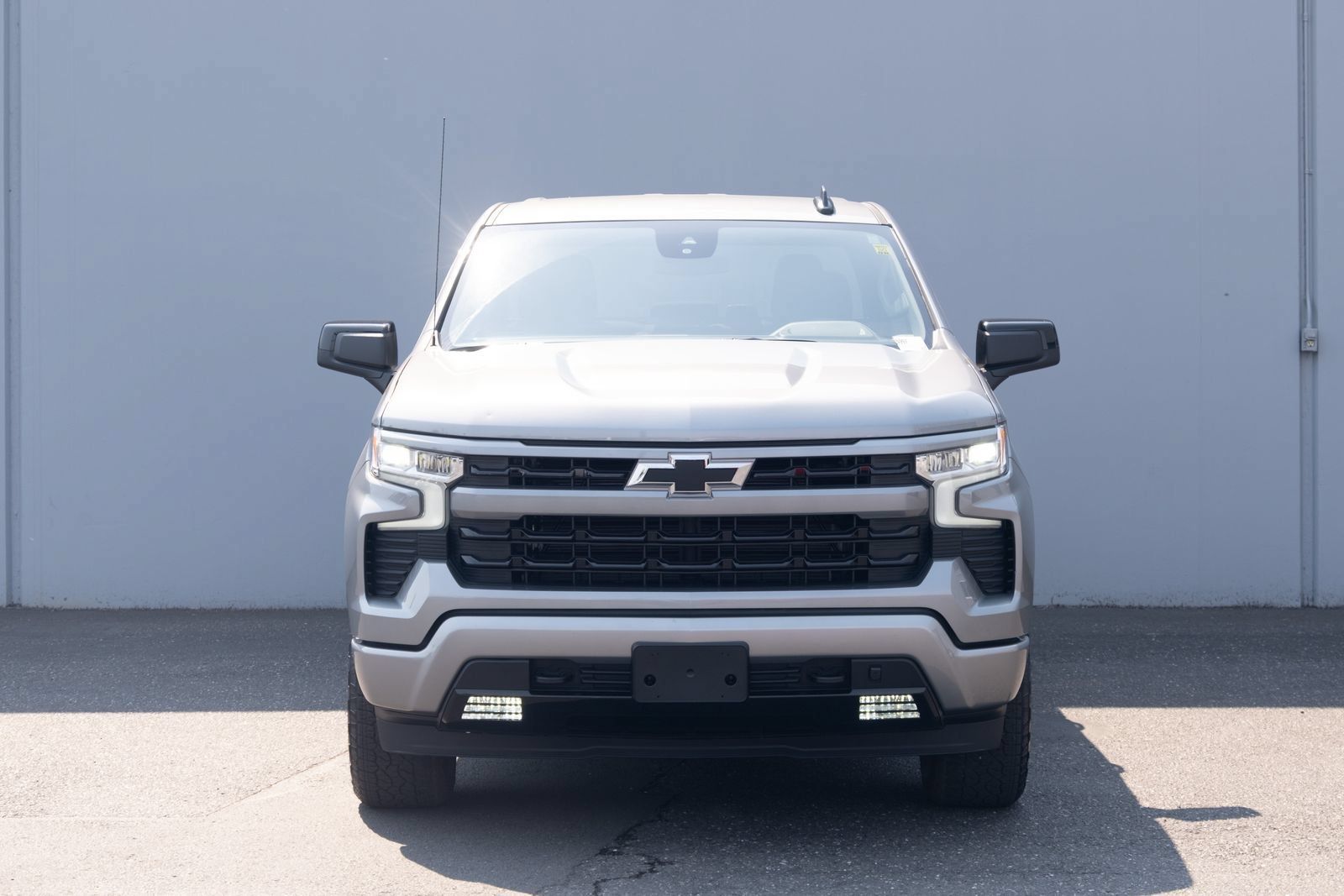 Used 2025 Chevrolet Silverado 1500 RST w/ Z71 Off-Road Package AWD/4WD image 18
