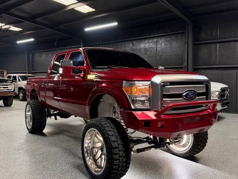 Used 2016 Ford F250 Platinum w/ FX4 Off-Road Package image 3