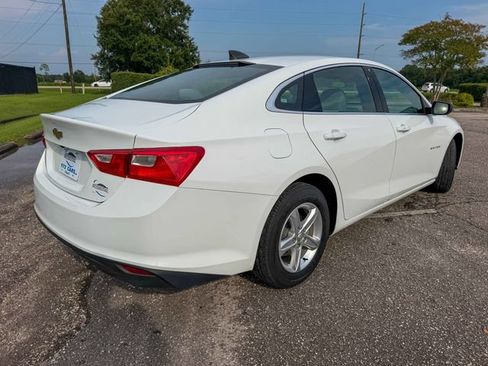 Used 2023 Chevrolet Malibu LS FWD image 3