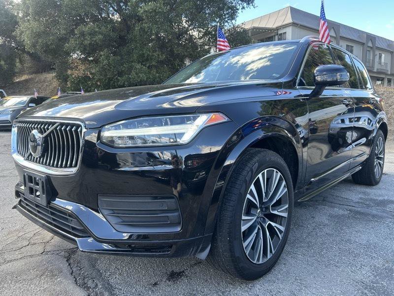 Used 2020 Volvo XC90 T6 Momentum AWD/4WD image 1