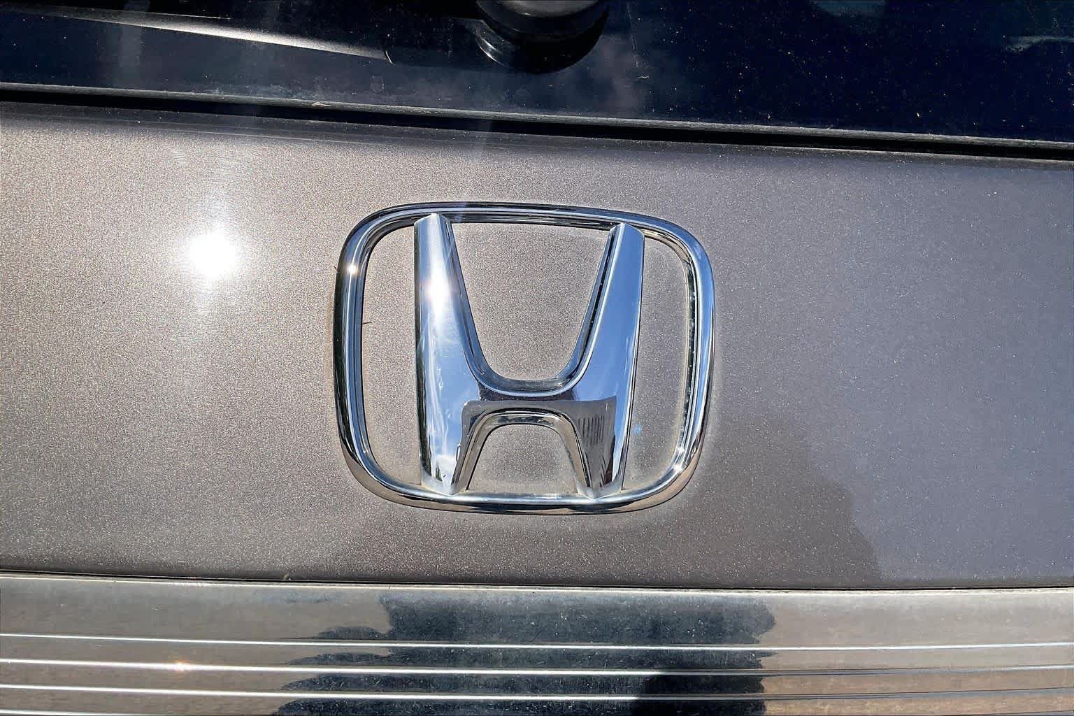 Used 2016 Honda Odyssey EX-L image 30