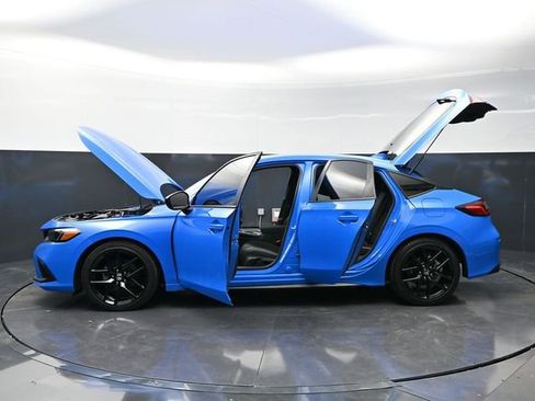 Used 2023 Honda Civic Sport image 40