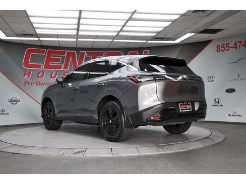 New 2026 Nissan Murano SV w/ Cargo Package AWD/4WD image 4