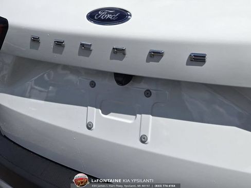 Used 2024 Ford Escape Active AWD/4WD image 9