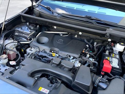 Used 2023 Toyota RAV4 LE image 32