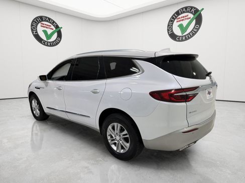 Used 2018 Buick Enclave Premium w/ LPO, Cargo Package FWD image 3