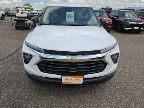 New 2026 Chevrolet TrailBlazer LS w/ LS Convenience Package AWD/4WD image 3