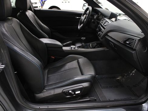Used 2017 BMW M2 image 15