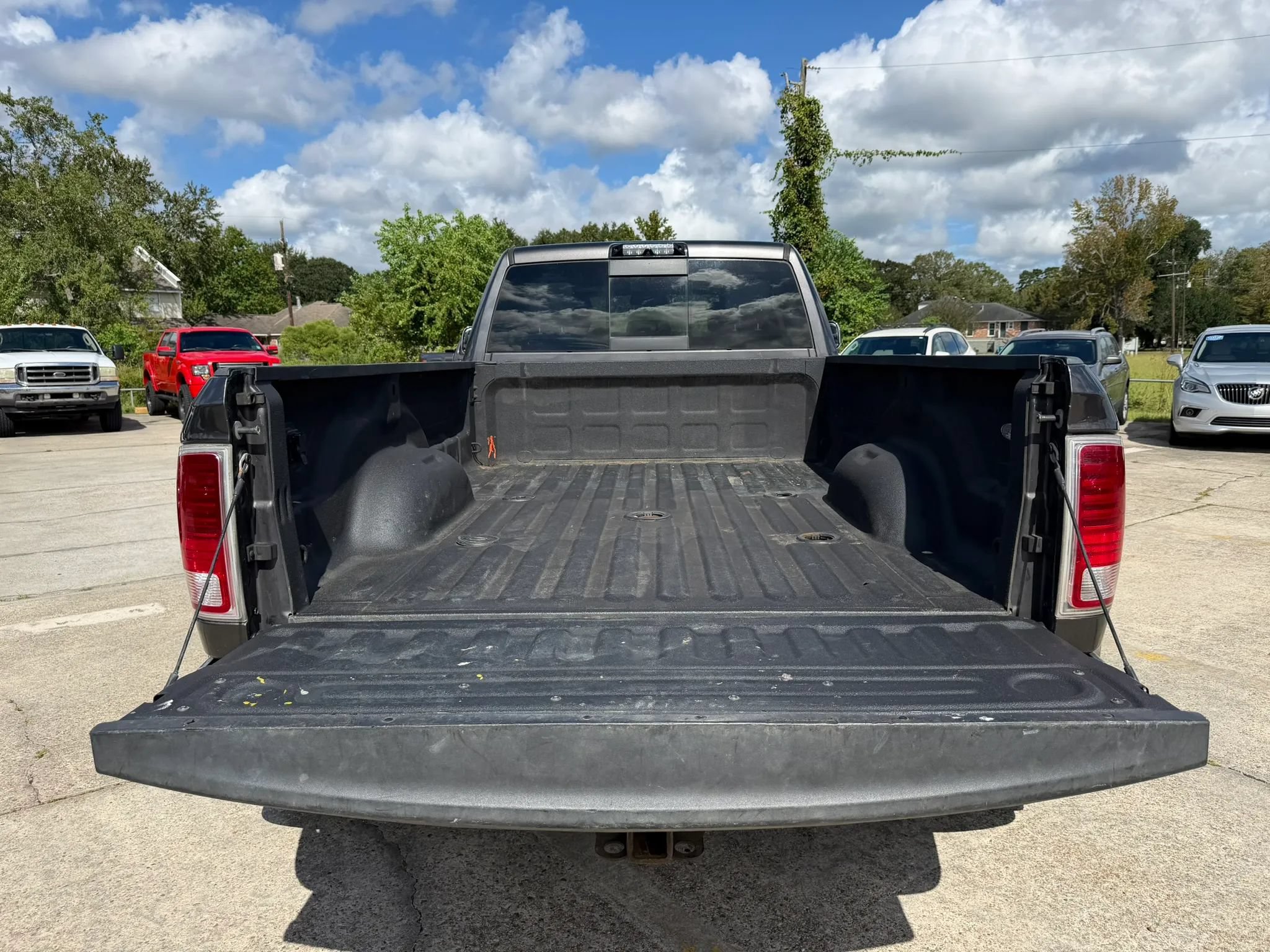 Used 2018 RAM 3500 Laramie AWD/4WD image 5