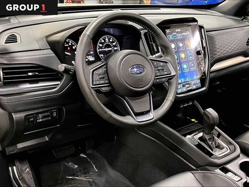 Used 2025 Subaru Forester Limited image 18