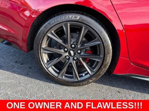 Used 2023 Cadillac CT5 V w/ Premium Package RWD image 7